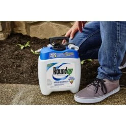 Roundup Fast Act Technology Weed And Grass Killer RTU Liquid 1.33 Gal -Toro Shop 2d53ecf9 9435 44d6 bbec bbfa1b4ef45c