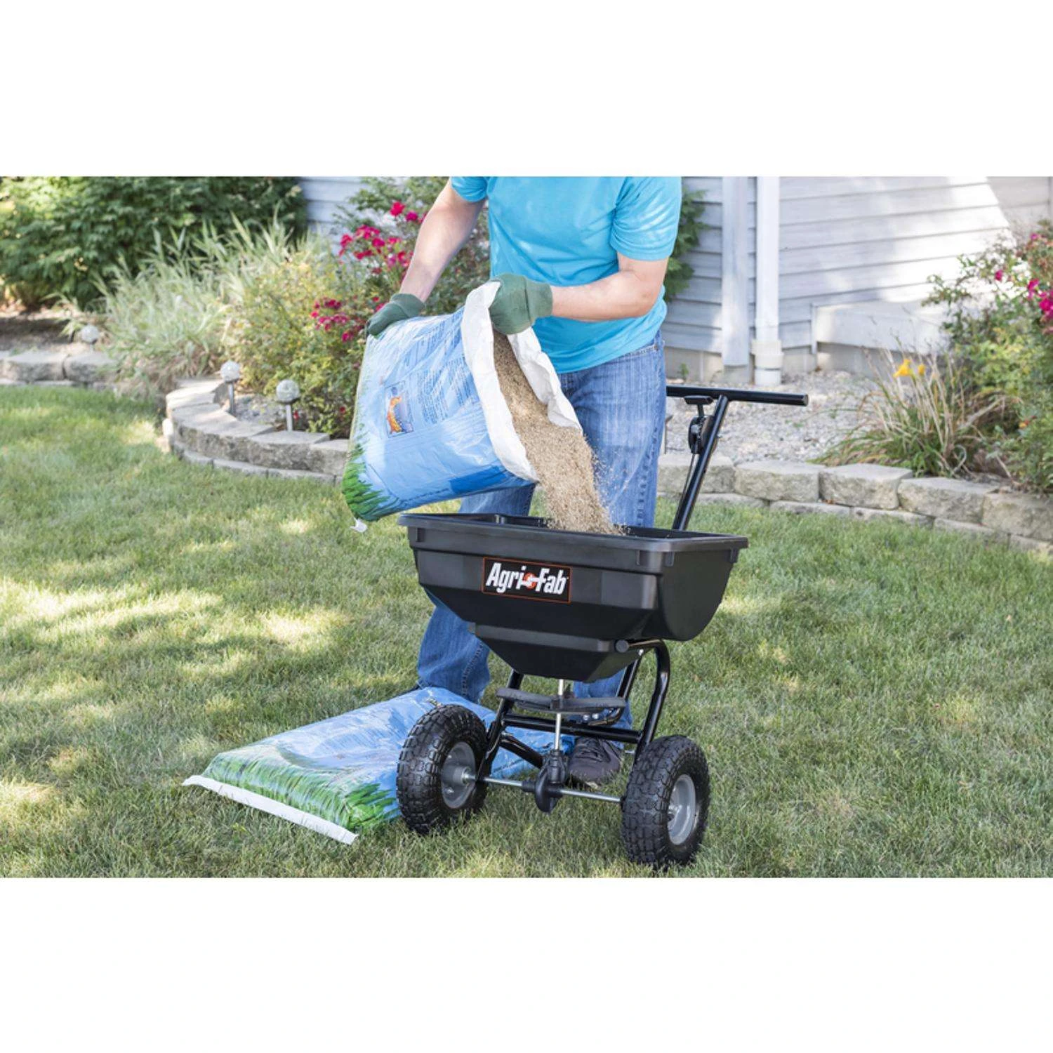 Agri-Fab 10 Ft. W Push Spreader For Fertilizer/Grass Seed/Ice Melt 85 Lb 7 Agri-Fab 10 Ft. W Push Spreader For Fertilizer/Grass Seed/Ice Melt 85 Lb - Image 7