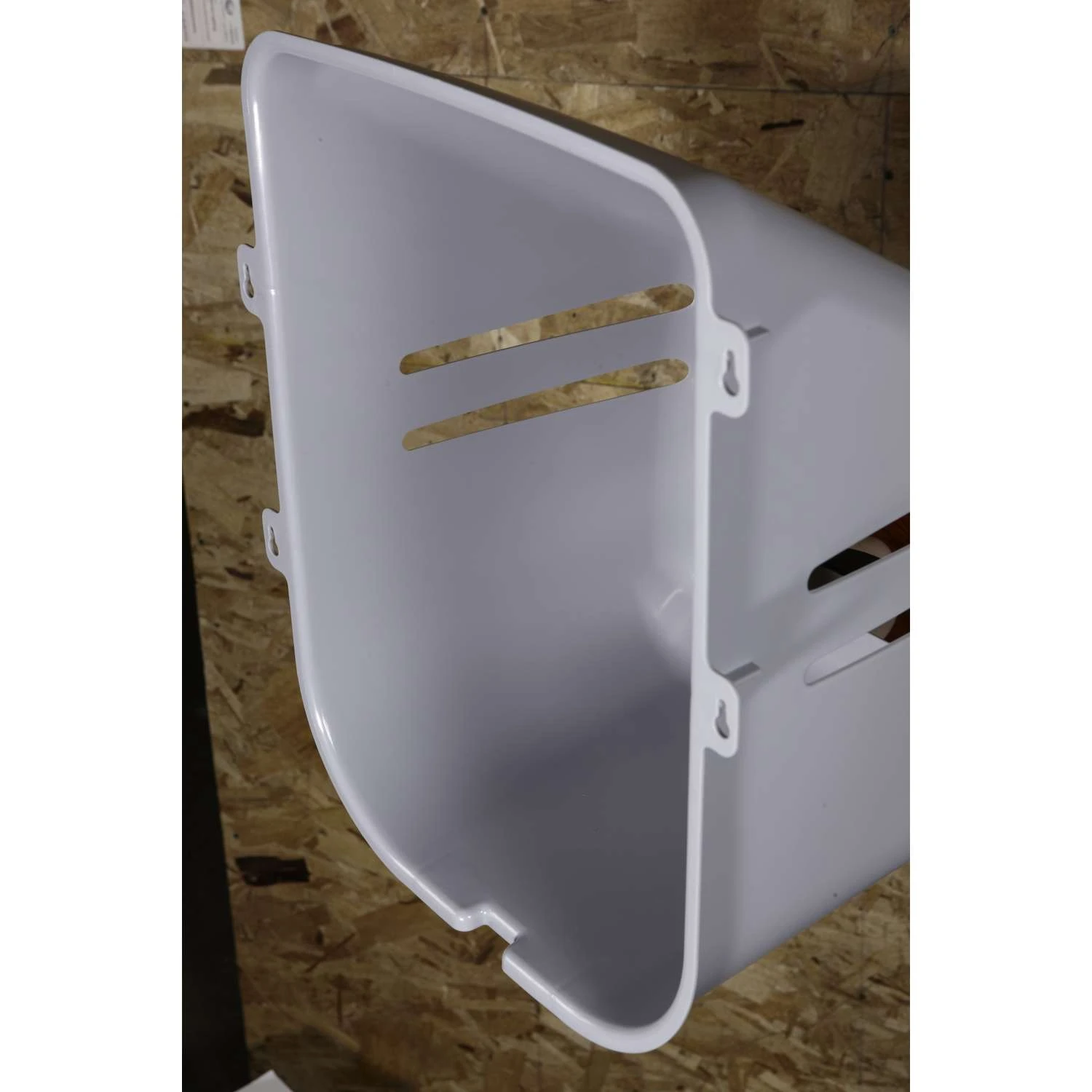 Little Giant 3 Gal Plastic Nesting Box 5 Little Giant 3 Gal Plastic Nesting Box - Image 5