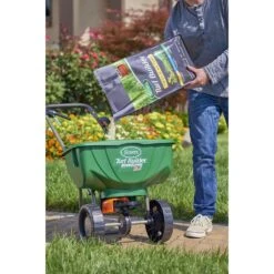 Scotts Turf Builder Triple Action Weed & Feed Lawn Fertilizer For Multiple Grass Types 4000 Sq Ft -Toro Shop b2f80bb7 2513 4185 b3ca e5e98add0bc5