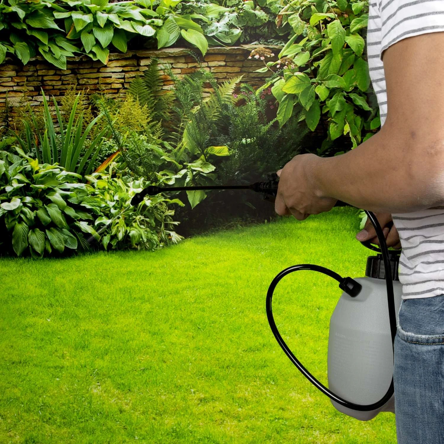 Black Flag Extreme Insect Killer/Fungus Control Liquid Concentrate 32 Oz 3 Black Flag Extreme Insect Killer/Fungus Control Liquid Concentrate 32 Oz - Image 3