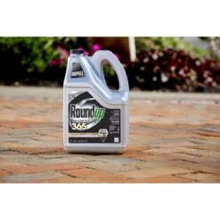 Roundup Max Control 365 Weed Killer Refill RTU Liquid 1.25 Gal -Toro Shop f0e6a676 2858 4242 98c4 6323af3119cd