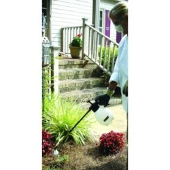 Solo 0.5 Gal Hand Held Pump Sprayer -Toro Shop f84d9c22 6a7f 4769 8683 d0a126a7b5d5